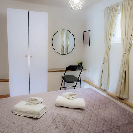 Dudo Apartman Blace