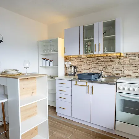 Dudo Apartman *